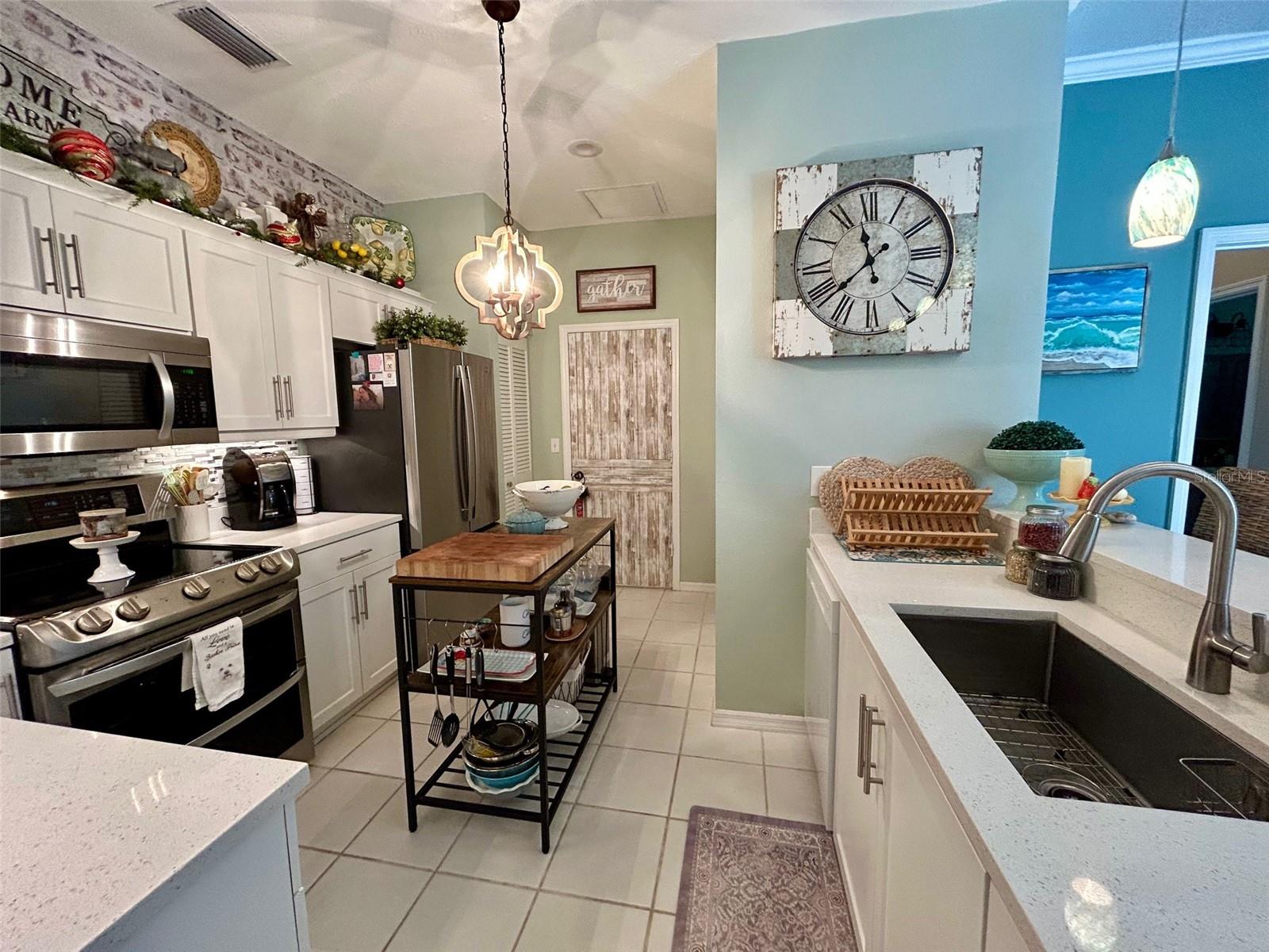 3306 60TH AVE W, BRADENTON, FL, 34207