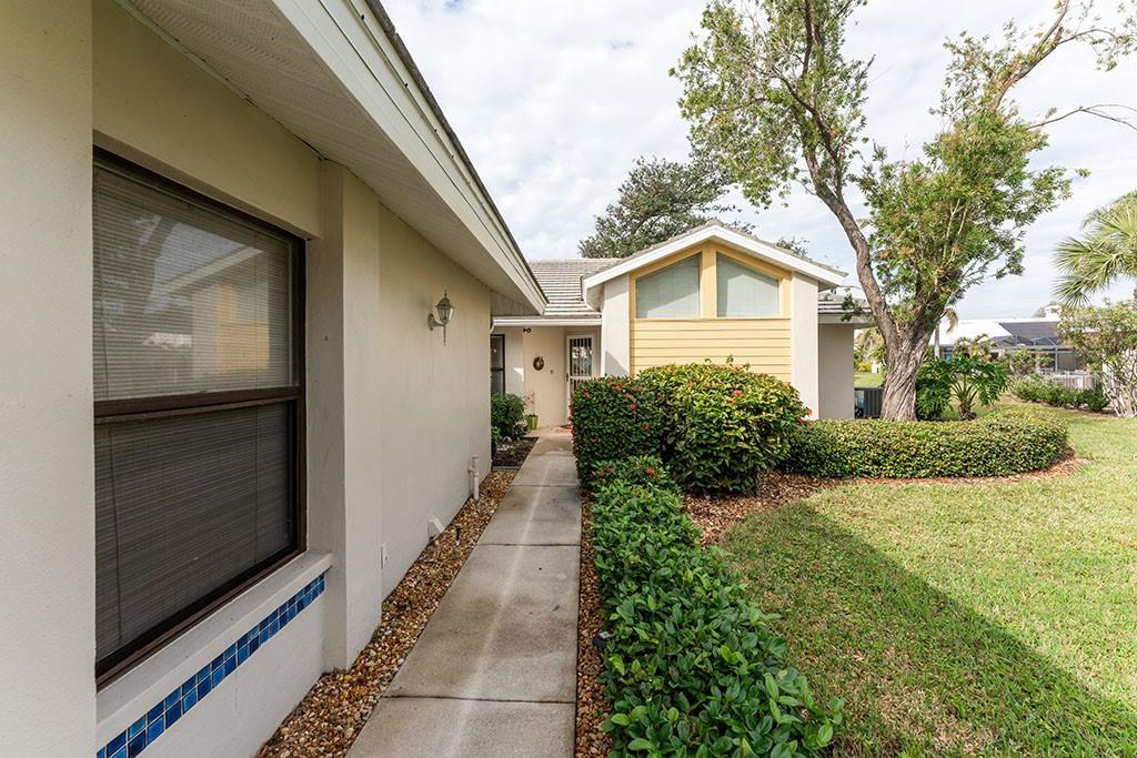313 PEMBROKE LANE NORTH #195, VENICE, FL, 34293