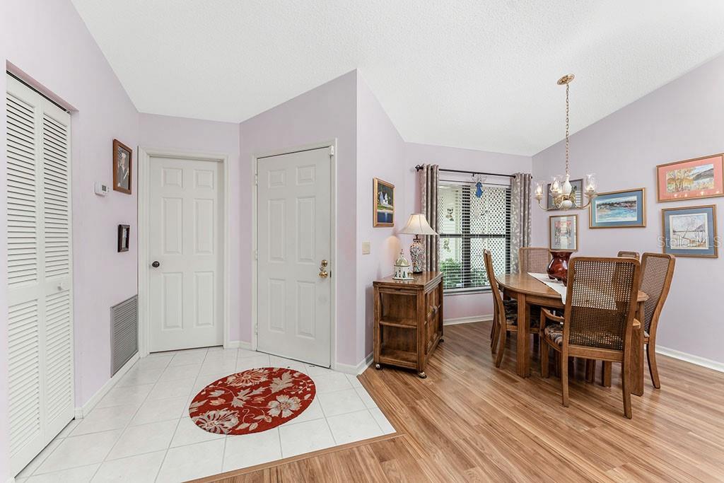 313 PEMBROKE LANE NORTH #195, VENICE, FL, 34293