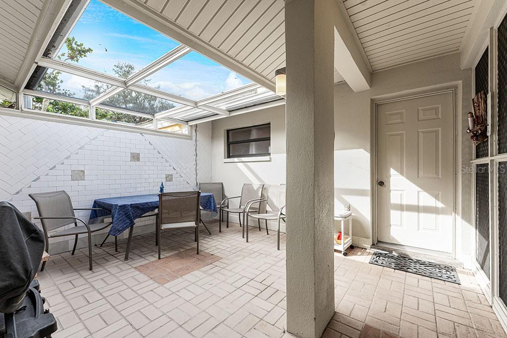 313 PEMBROKE LANE NORTH #195, VENICE, FL, 34293