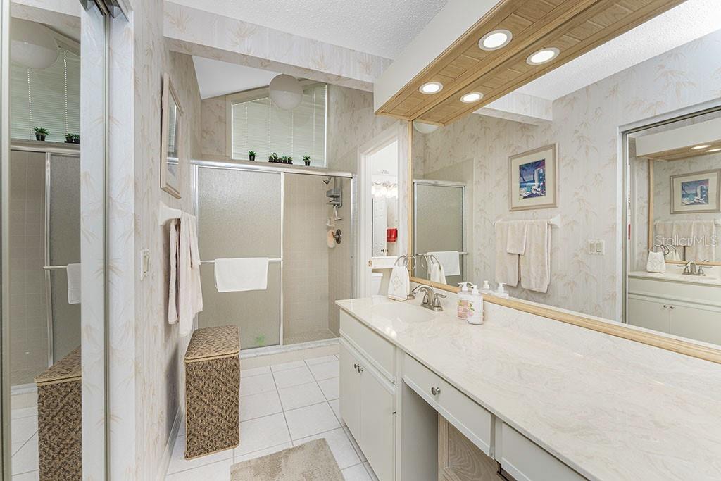 313 PEMBROKE LANE NORTH #195, VENICE, FL, 34293