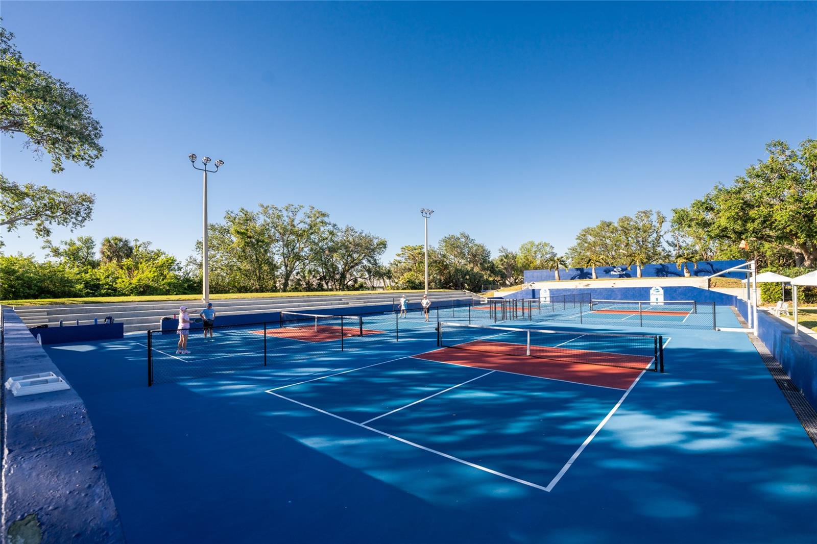 313 PEMBROKE LANE NORTH #195, VENICE, FL, 34293