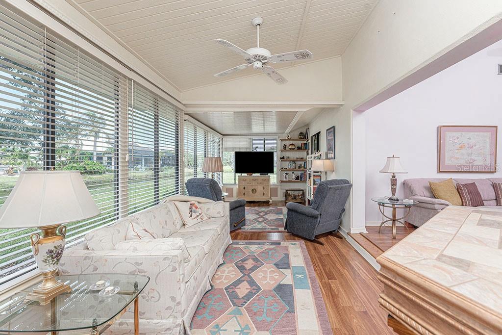 313 PEMBROKE LANE NORTH #195, VENICE, FL, 34293