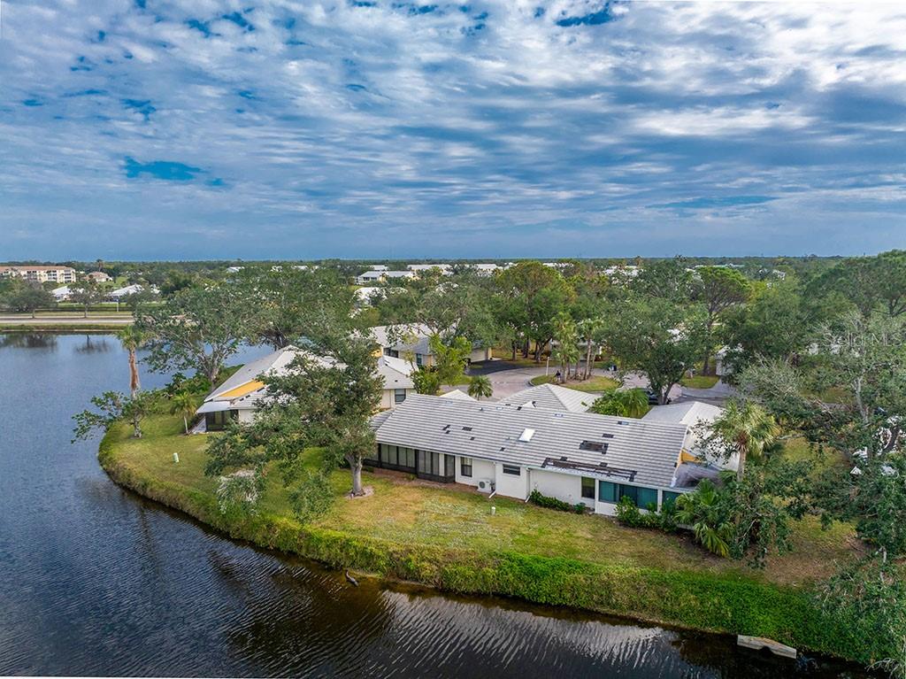 313 PEMBROKE LANE NORTH #195, VENICE, FL, 34293