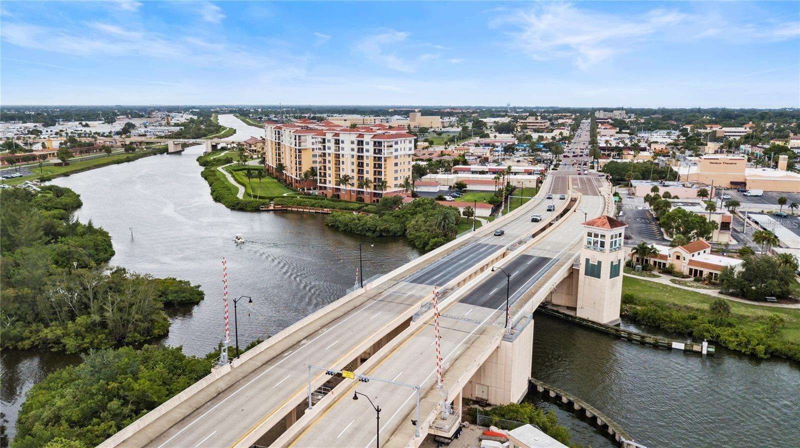 313 PEMBROKE LANE NORTH #195, VENICE, FL, 34293