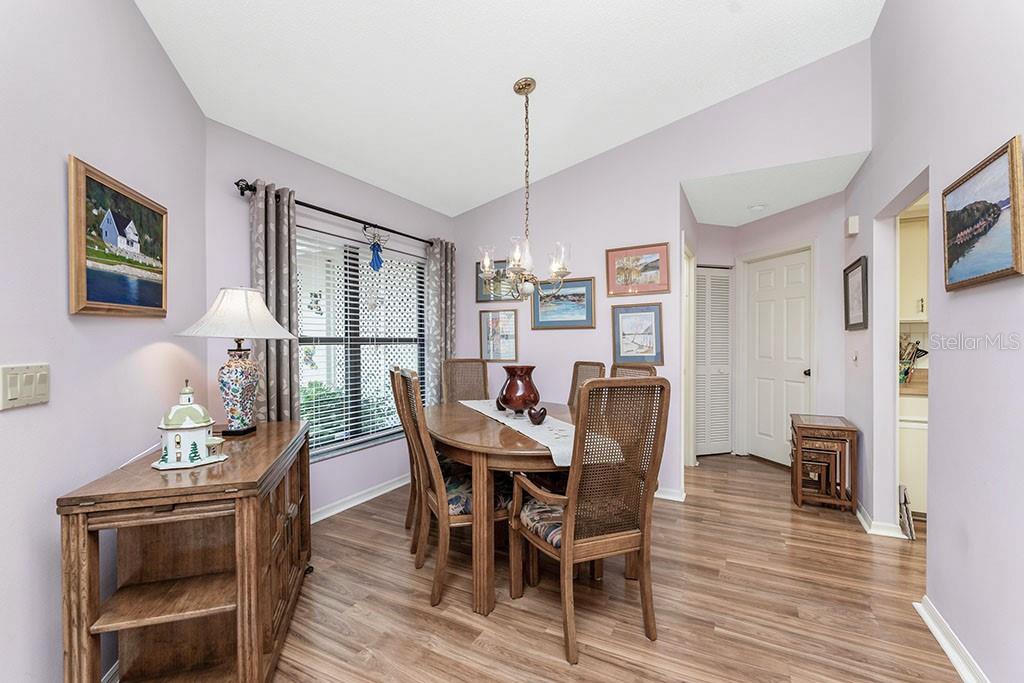 313 PEMBROKE LANE NORTH #195, VENICE, FL, 34293