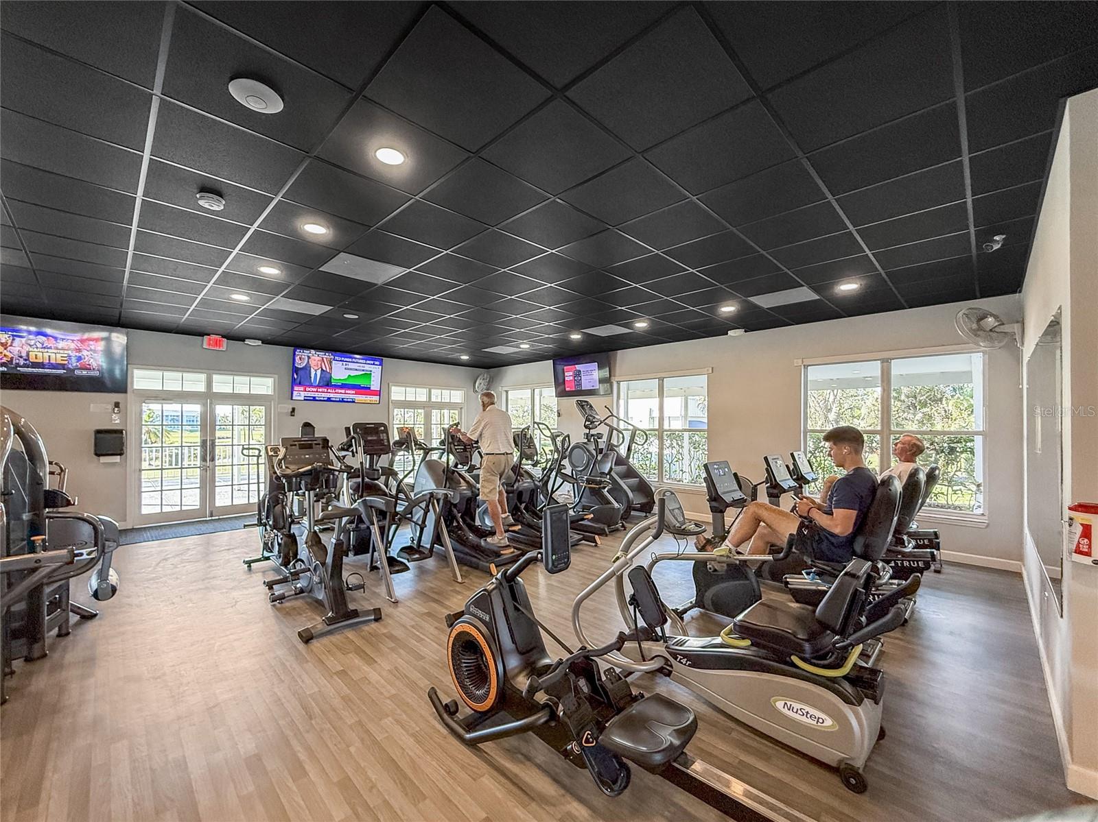 313 PEMBROKE LANE NORTH #195, VENICE, FL, 34293