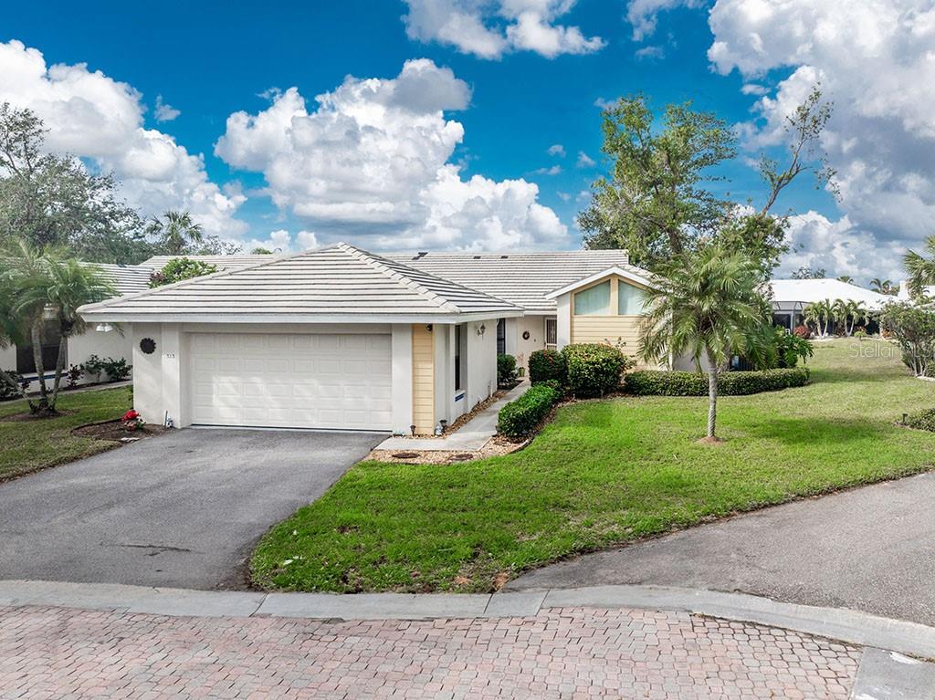 313 PEMBROKE LANE NORTH #195, VENICE, FL, 34293