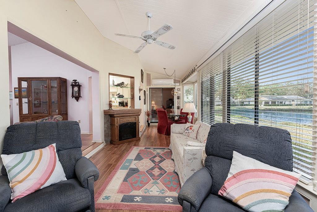 313 PEMBROKE LANE NORTH #195, VENICE, FL, 34293