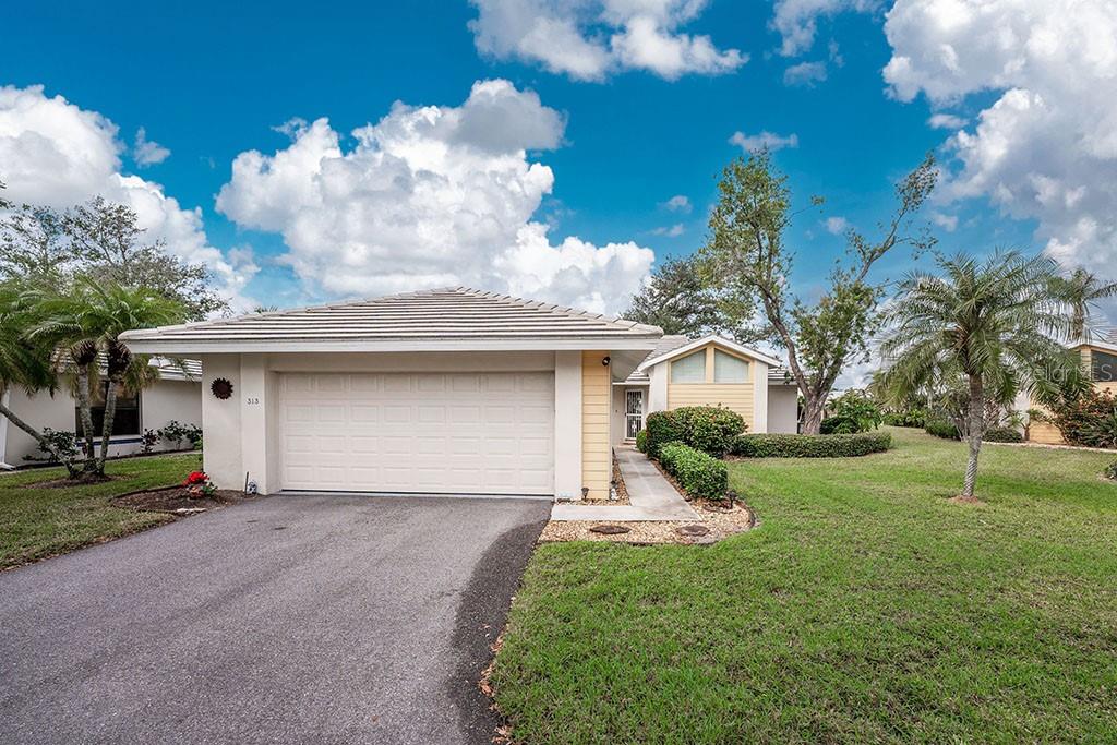 313 PEMBROKE LANE NORTH #195, VENICE, FL, 34293