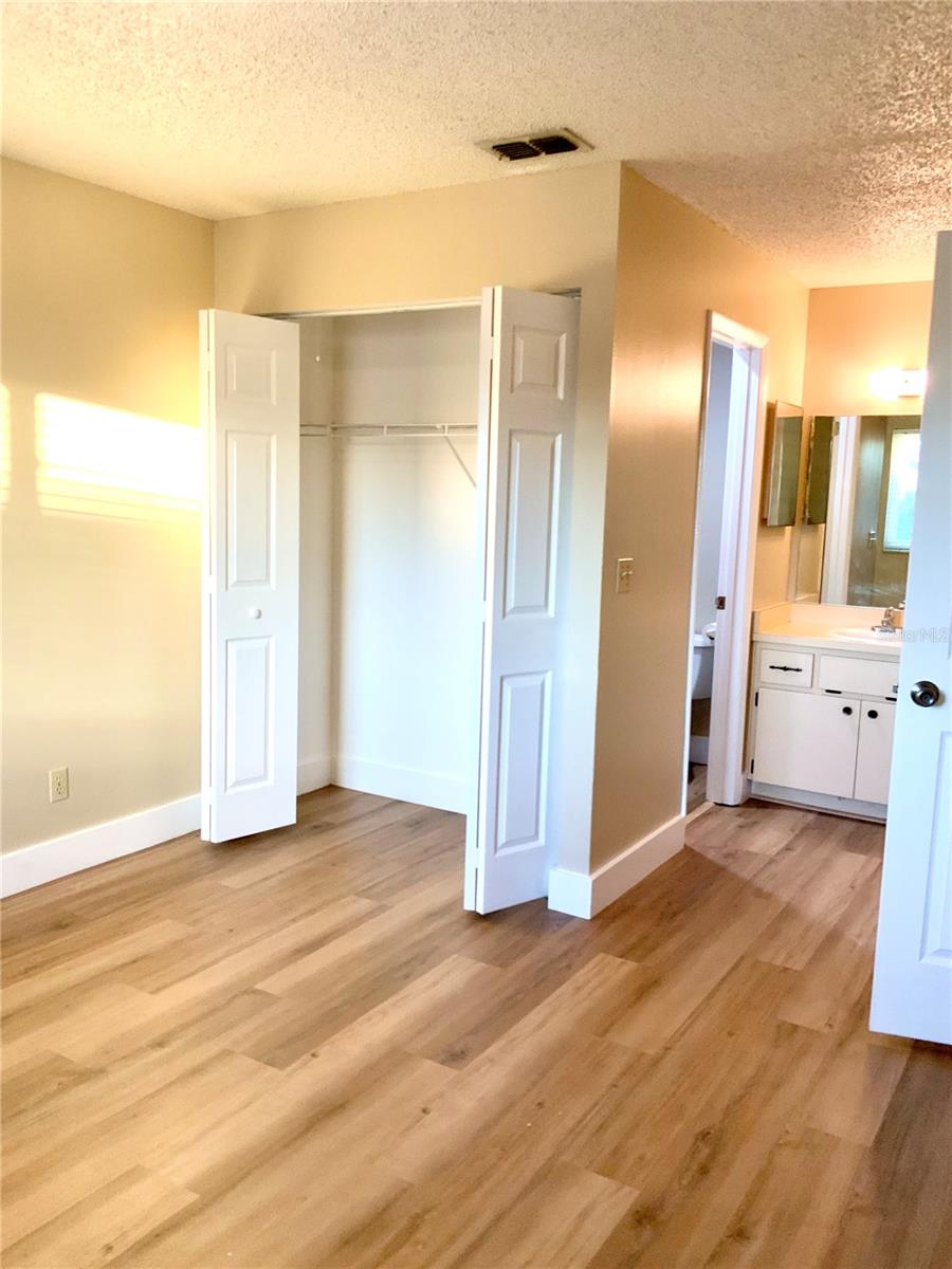 39132 COUNTY ROAD 54 #2020, ZEPHYRHILLS, FL, 33542