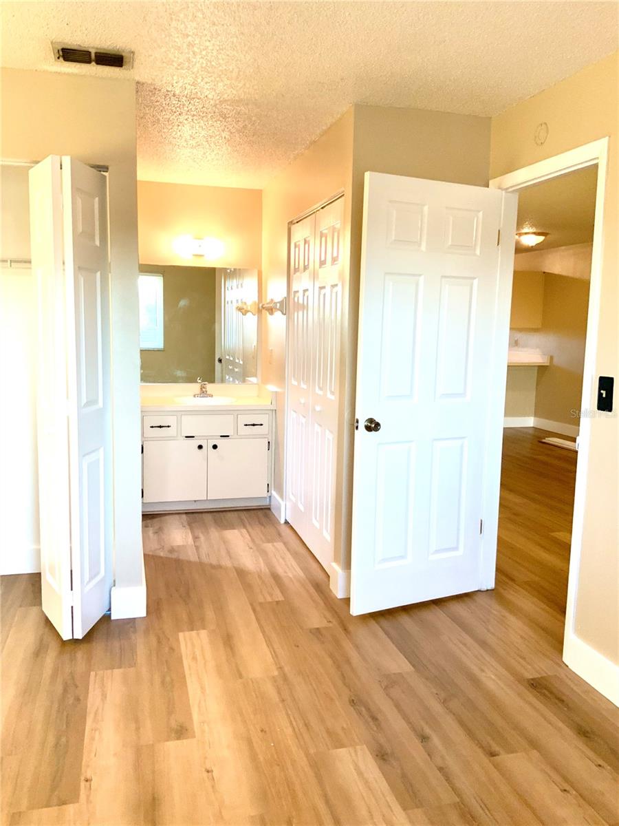 39132 COUNTY ROAD 54 #2020, ZEPHYRHILLS, FL, 33542