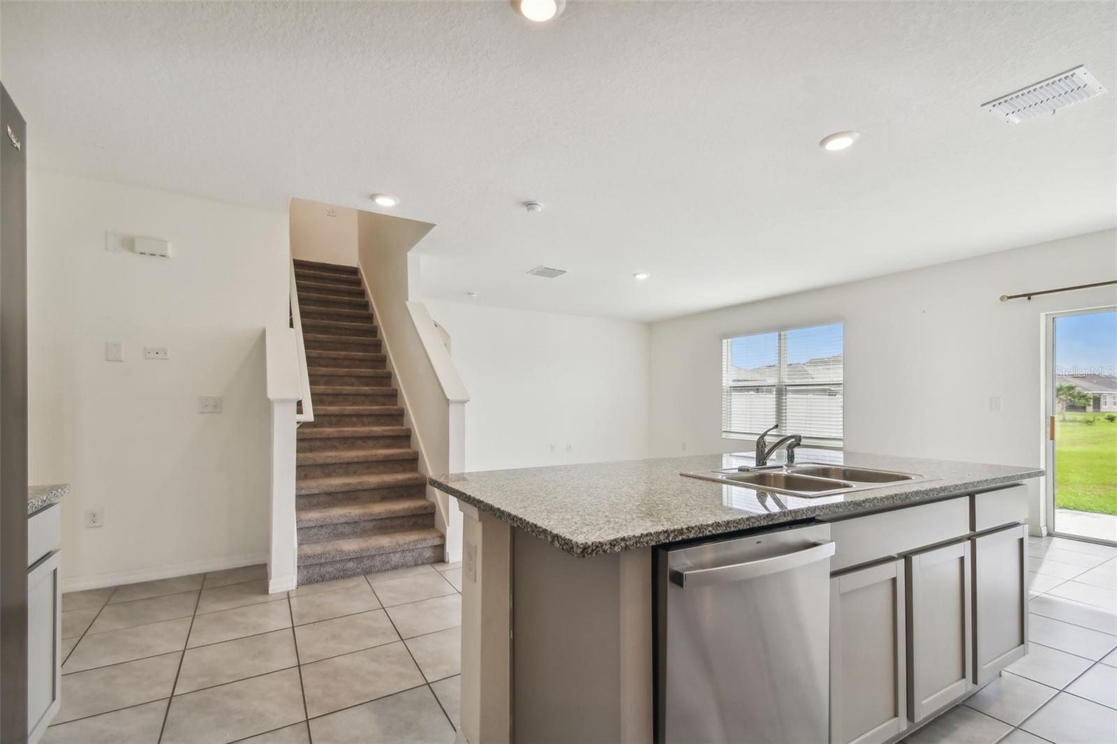 2418 MIZNER BAY AVE, BRADENTON, FL, 34208