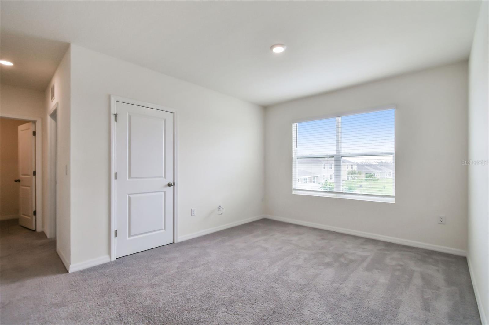 2418 MIZNER BAY AVE, BRADENTON, FL, 34208