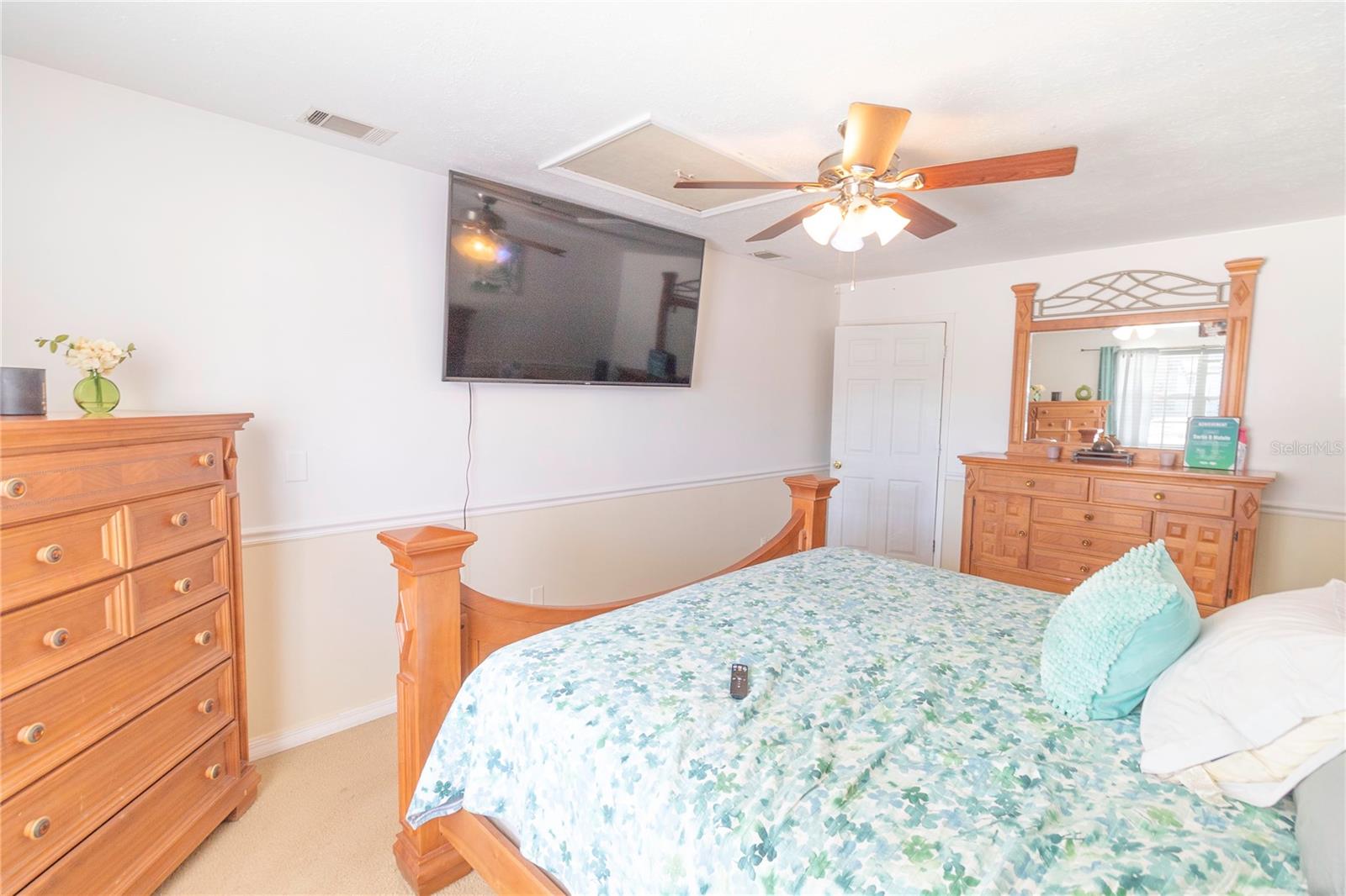 1204 CEDAR TREE LN, SEFFNER, FL, 33584