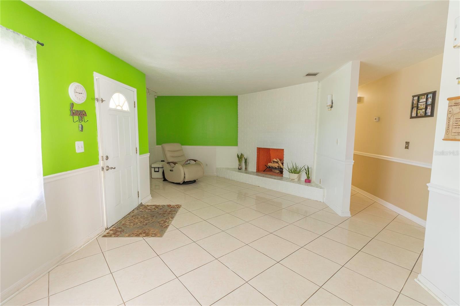 1204 CEDAR TREE LN, SEFFNER, FL, 33584
