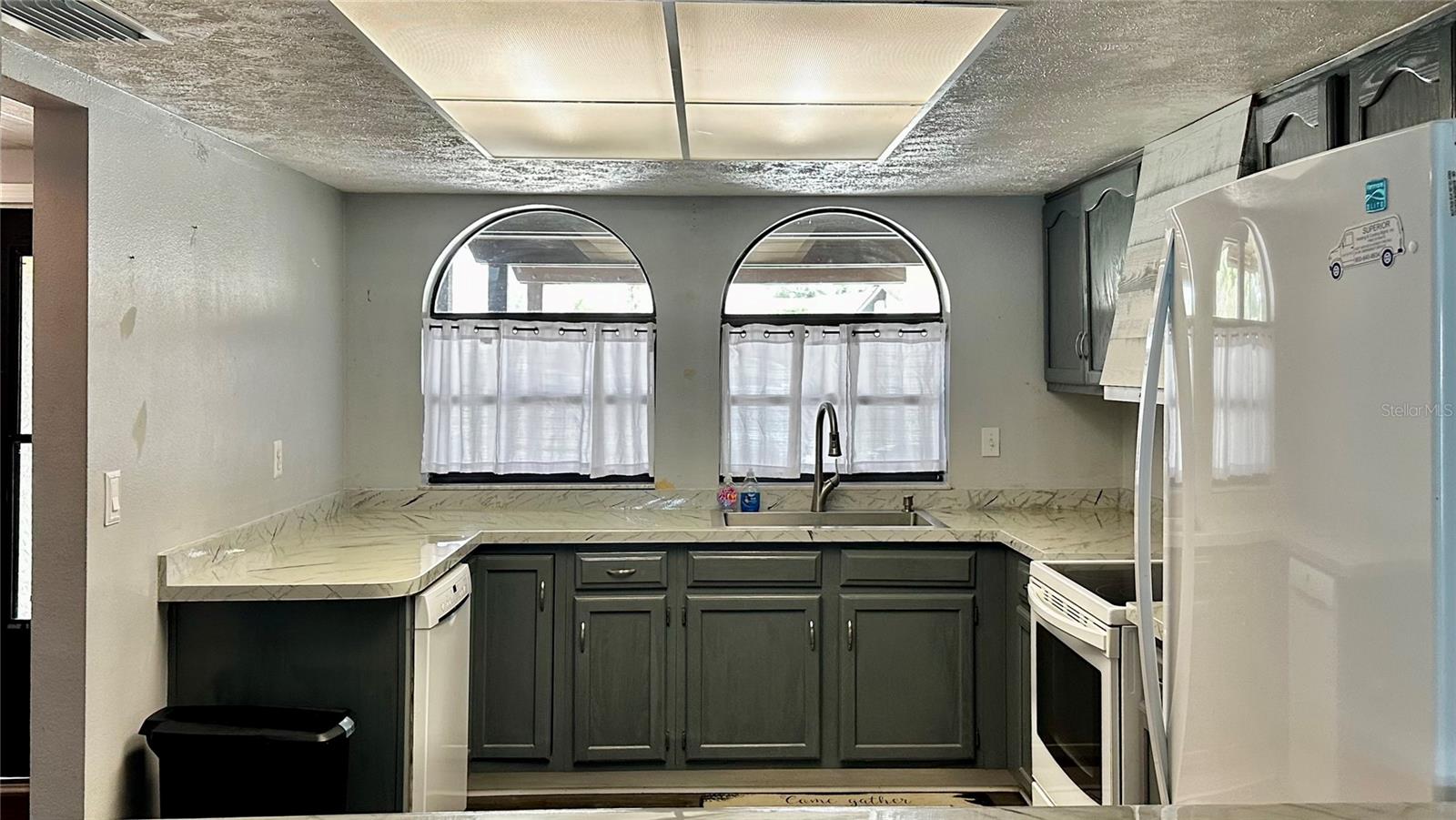 9107 LINGROVE RD, WEEKI WACHEE, FL, 34613