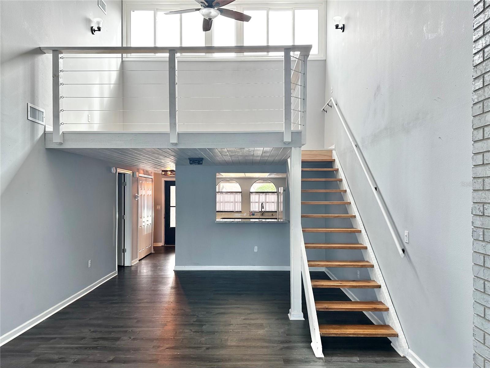 9107 LINGROVE RD, WEEKI WACHEE, FL, 34613