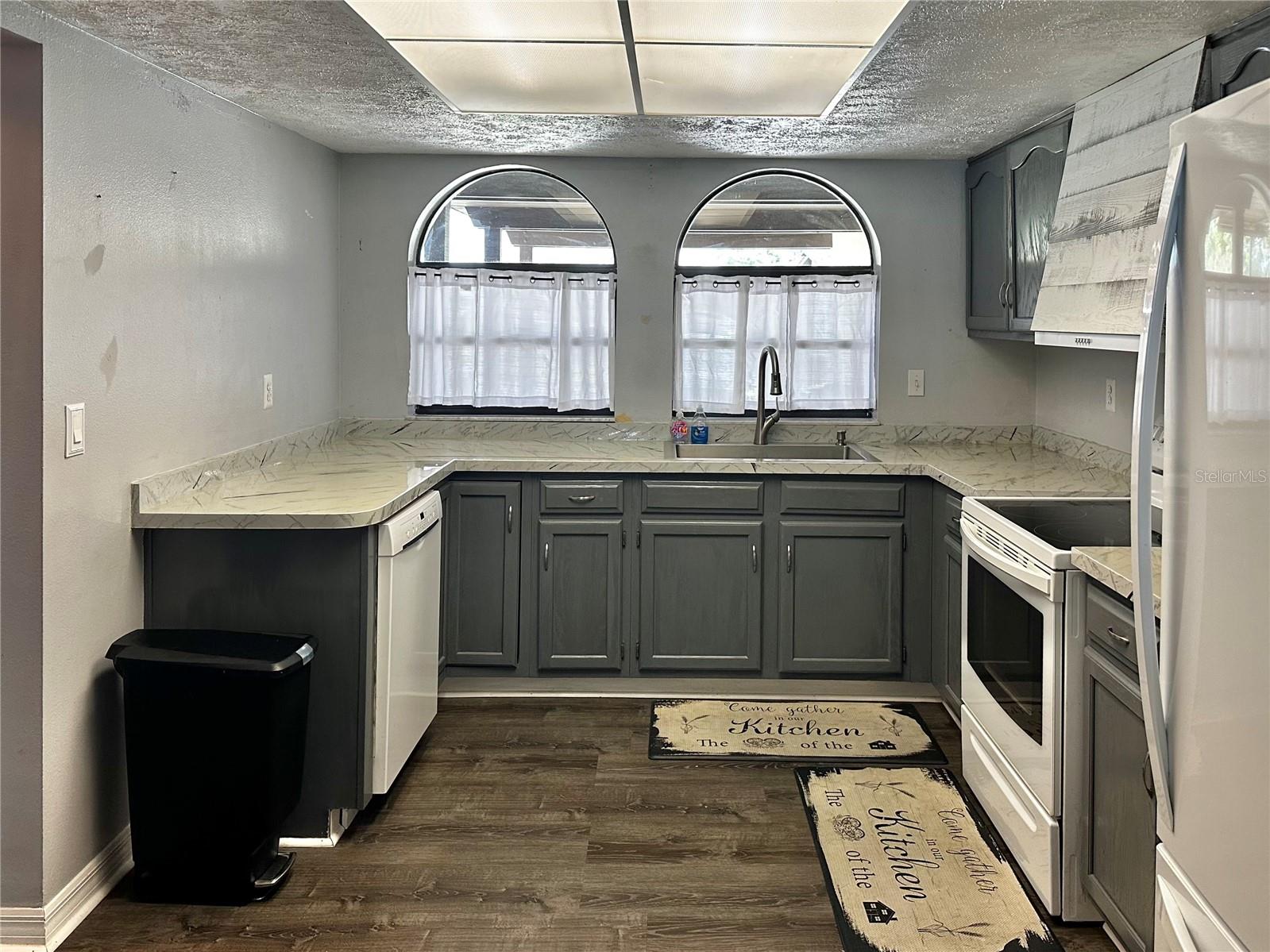 9107 LINGROVE RD, WEEKI WACHEE, FL, 34613