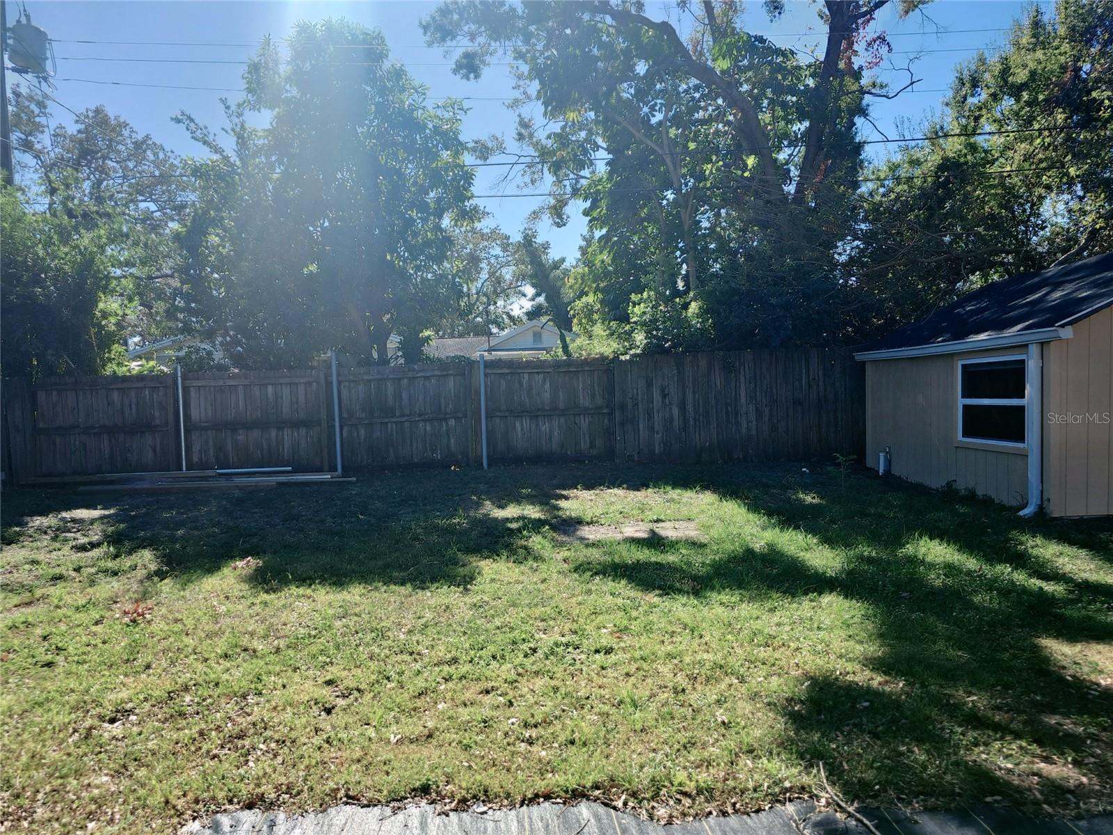 3914 W GRAY ST, TAMPA, FL, 33609