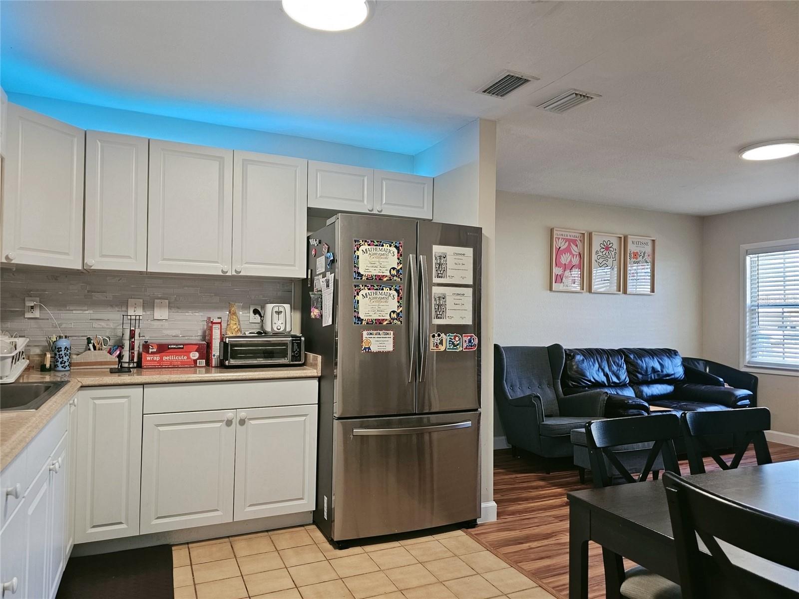 3914 W GRAY ST, TAMPA, FL, 33609