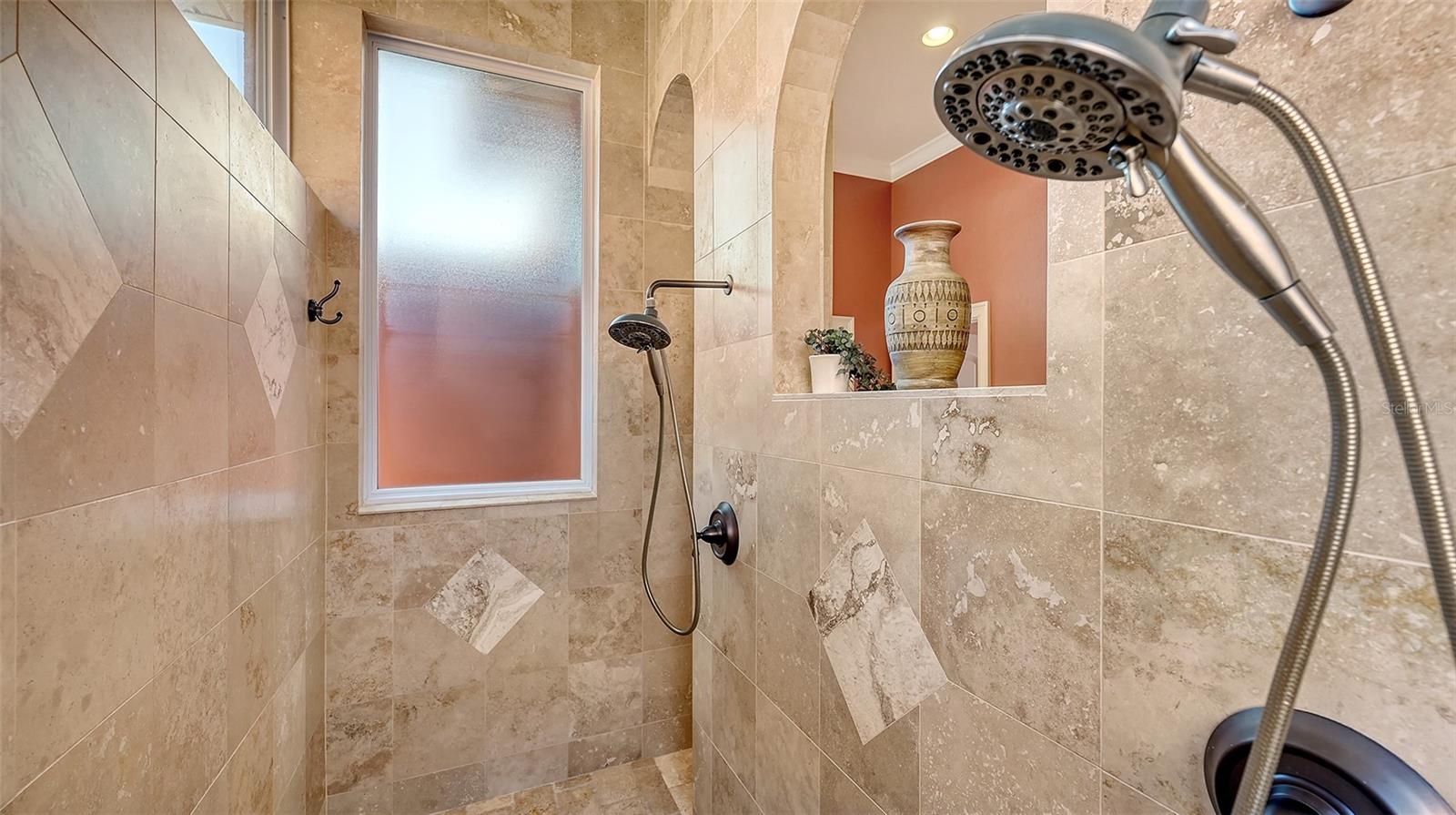 108 ROSELLE CT, PORT CHARLOTTE, FL, 33952