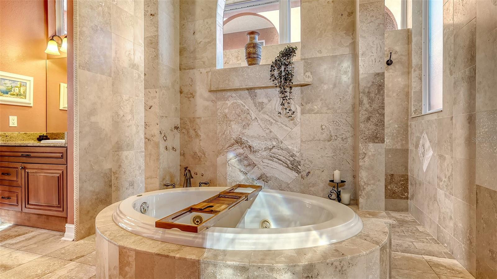 108 ROSELLE CT, PORT CHARLOTTE, FL, 33952