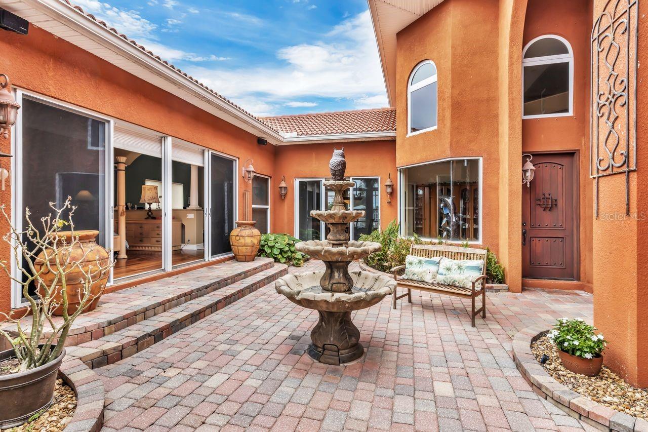 108 ROSELLE CT, PORT CHARLOTTE, FL, 33952