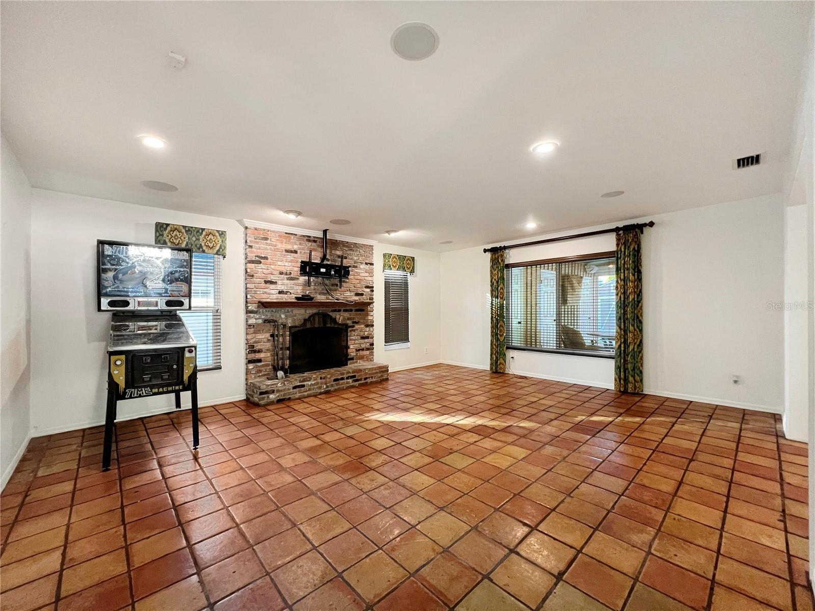 3101 PROSPECT RD #A, TAMPA, FL, 33629