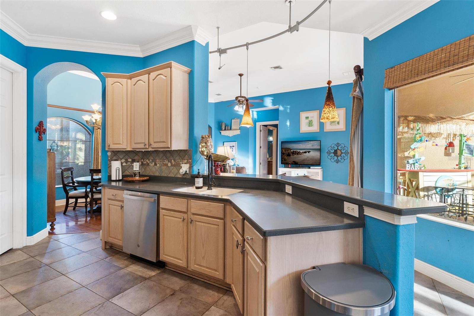 39419 TREELINE DR, LADY LAKE, FL, 32159