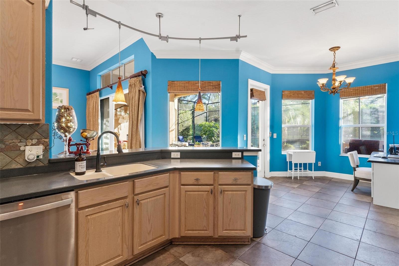 39419 TREELINE DR, LADY LAKE, FL, 32159