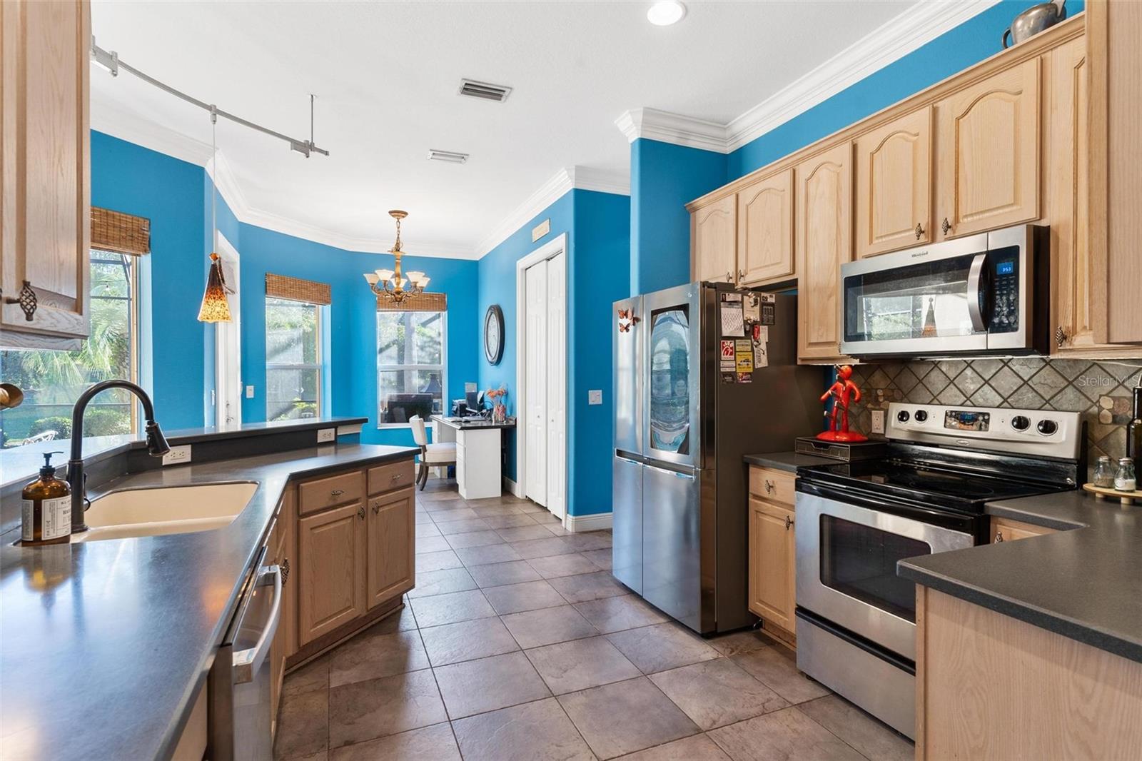 39419 TREELINE DR, LADY LAKE, FL, 32159