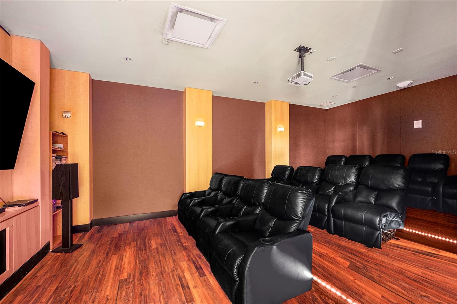 880 MANDALAY AVE #C710, CLEARWATER BEACH, FL, 33767