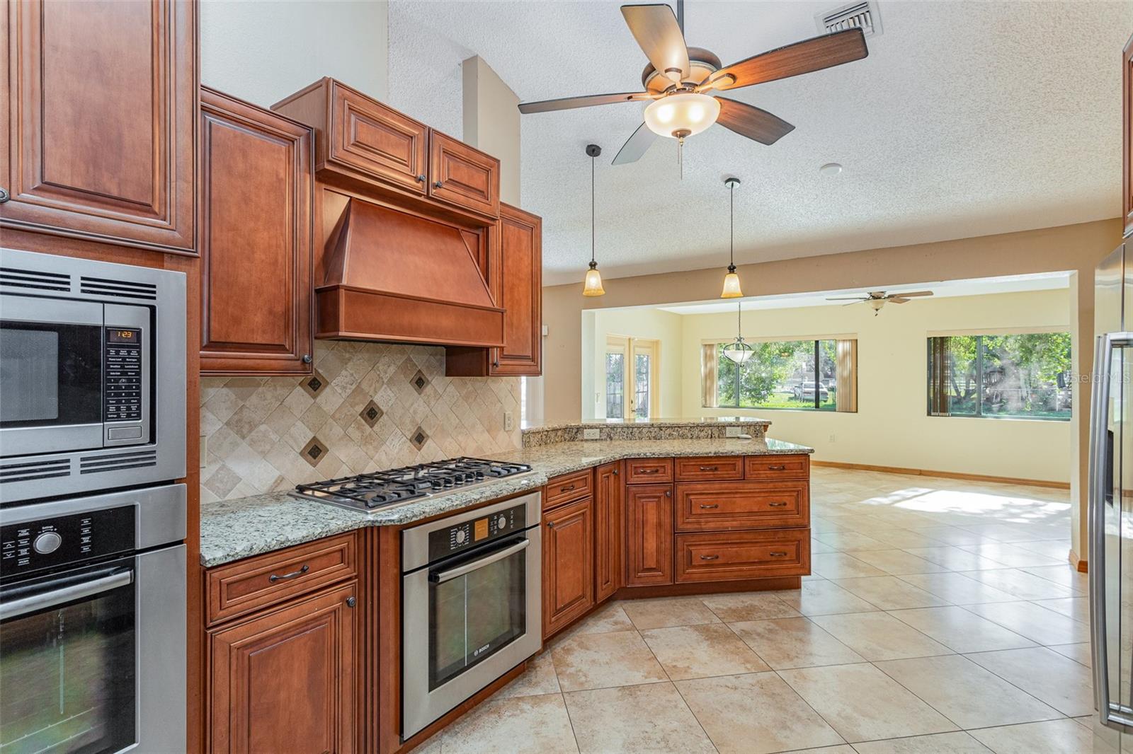 12504 BLUE HERON WAY, LEESBURG, FL, 34788