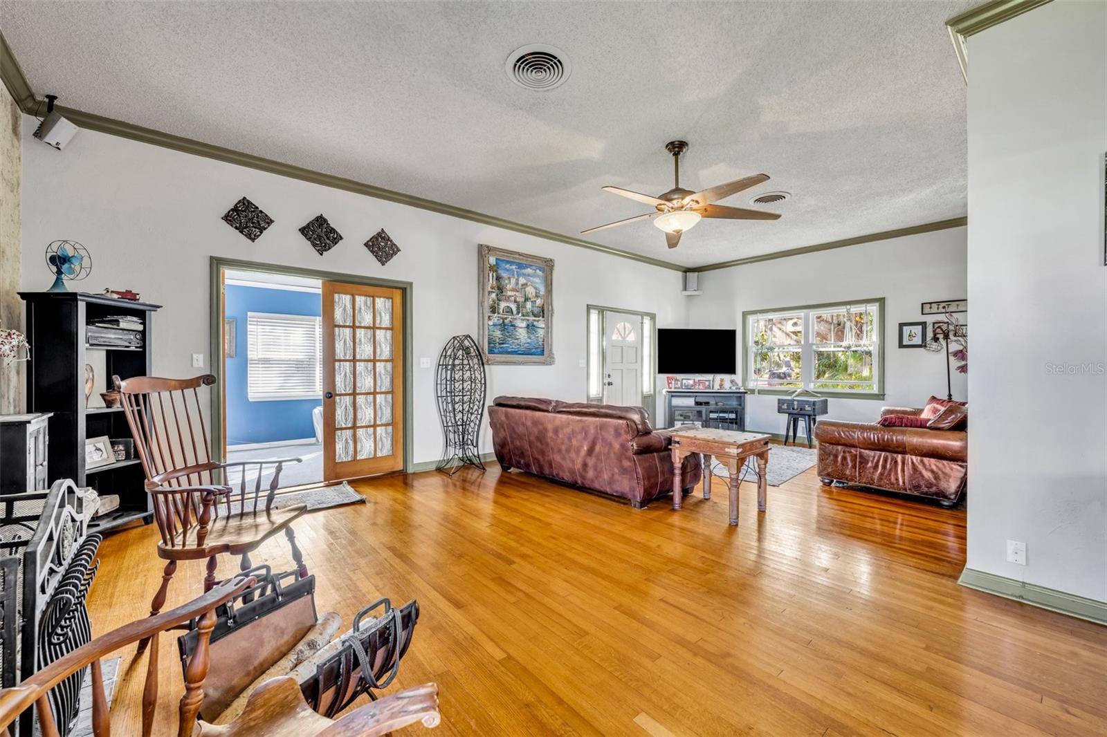 214 S WOODLAND ST, WINTER GARDEN, FL, 34787