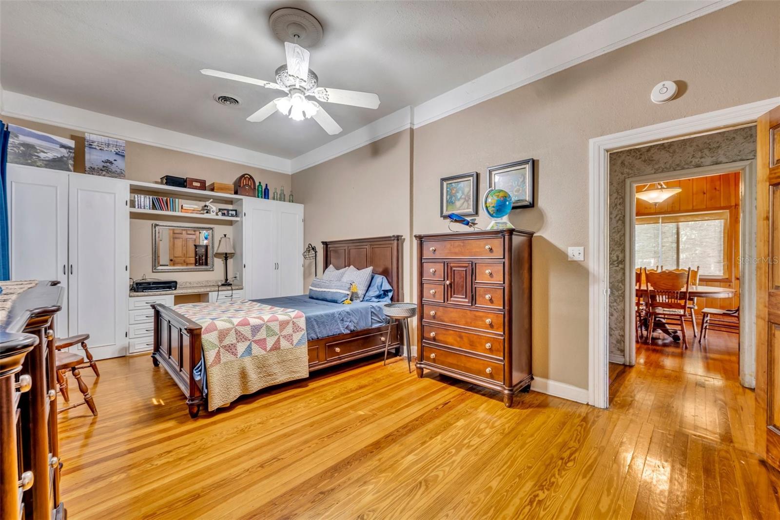 214 S WOODLAND ST, WINTER GARDEN, FL, 34787