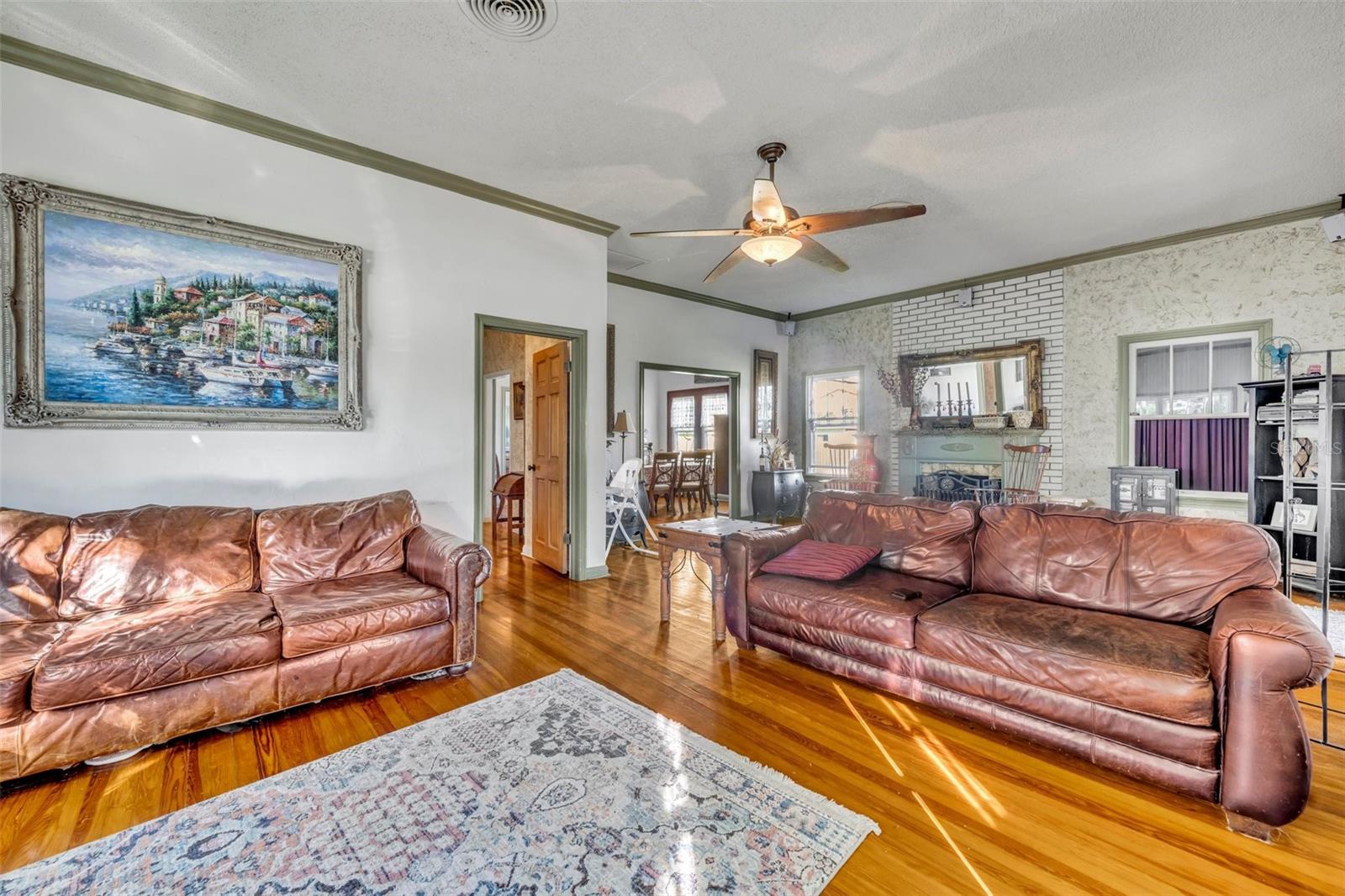 214 S WOODLAND ST, WINTER GARDEN, FL, 34787