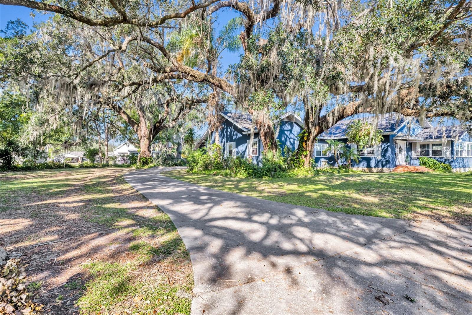 214 S WOODLAND ST, WINTER GARDEN, FL, 34787