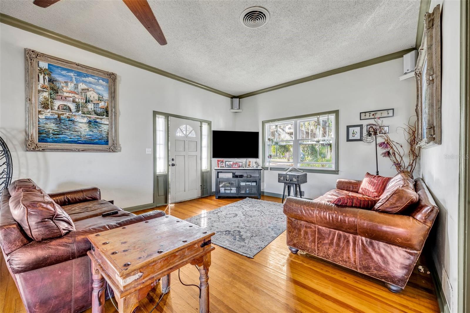 214 S WOODLAND ST, WINTER GARDEN, FL, 34787