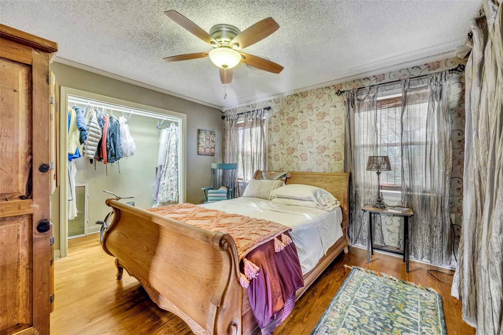 214 S WOODLAND ST, WINTER GARDEN, FL, 34787