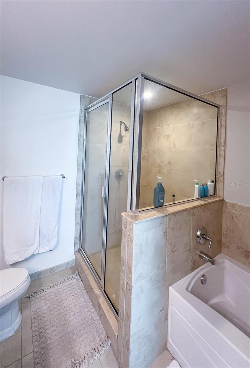 1300 PONCE DE LEON BLVD #910, CORAL GABLES, FL, 33134