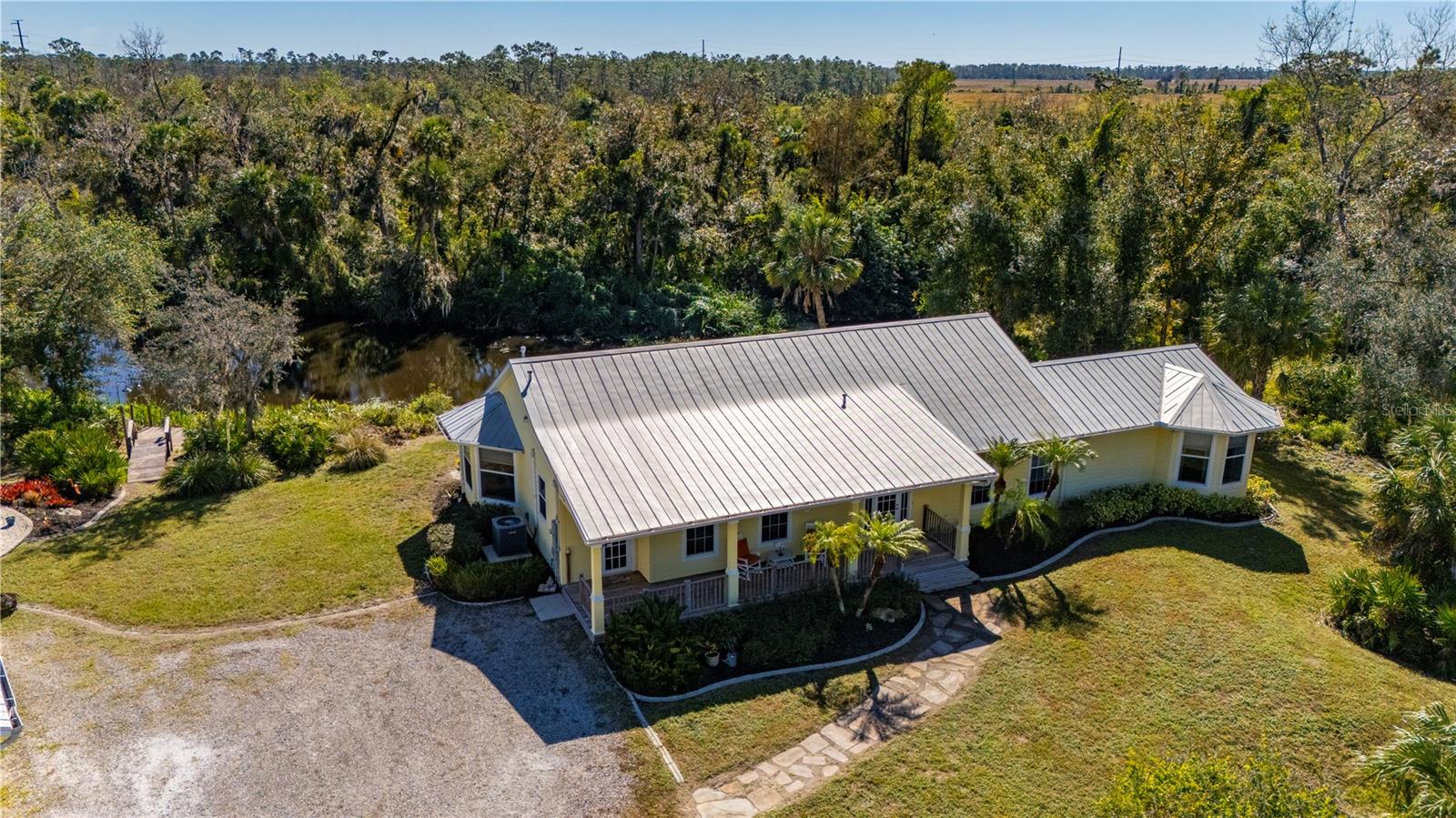 34775 TRAILS END DR, PUNTA GORDA, FL, 33982