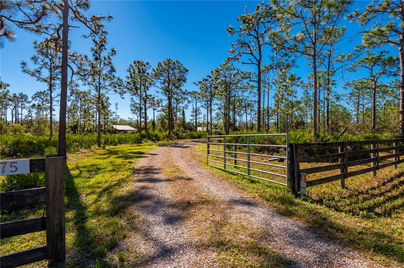 34775 TRAILS END DR, PUNTA GORDA, FL, 33982