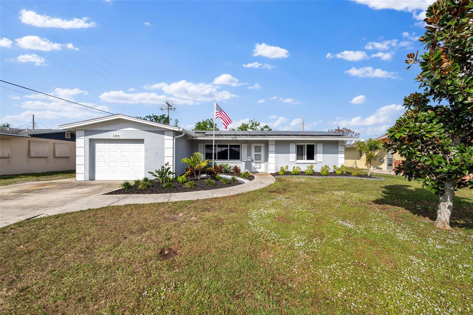 3304 OXFORD DR W, BRADENTON, FL, 34205