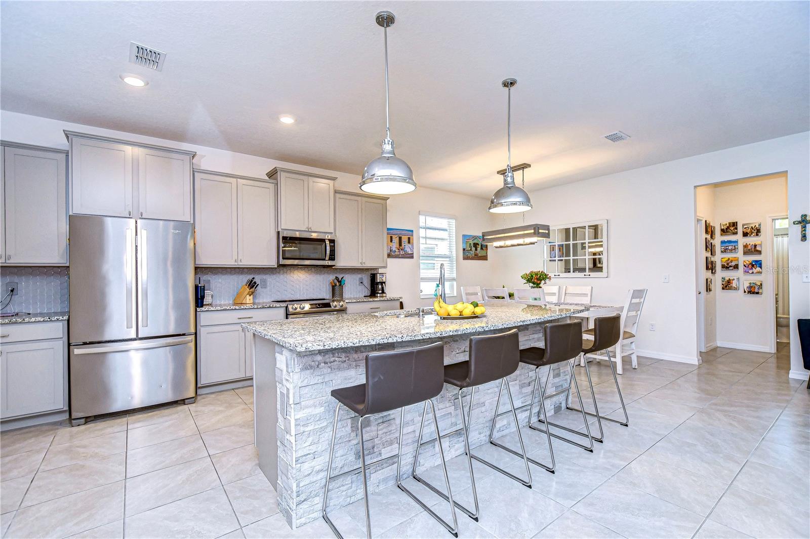 541 BARRIER REEF ST, RUSKIN, FL, 33570