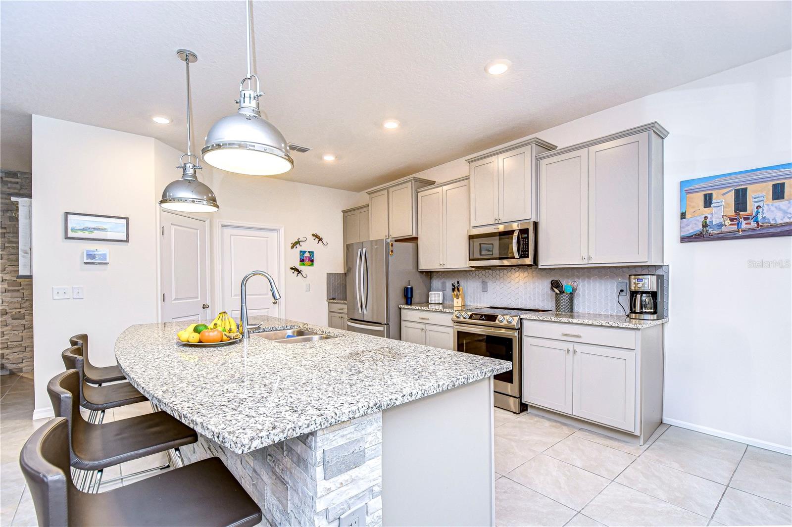 541 BARRIER REEF ST, RUSKIN, FL, 33570