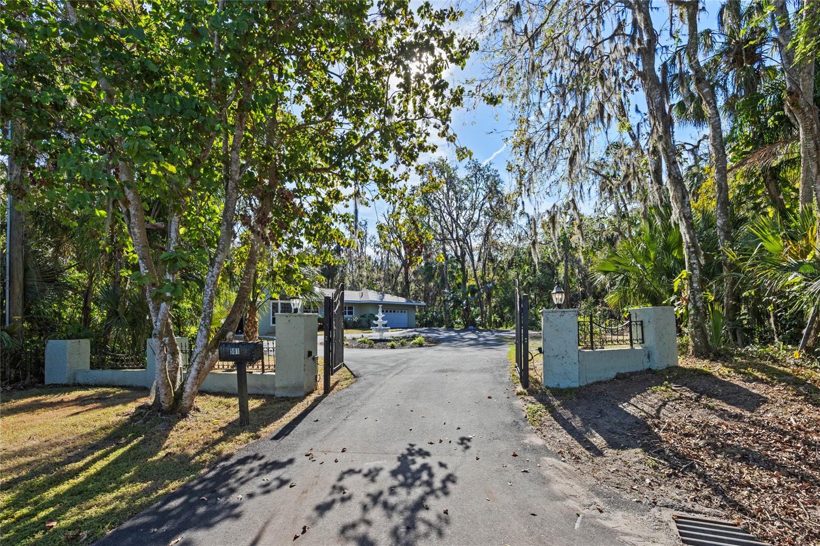 501 GIBSON ST, LEESBURG, FL, 34748