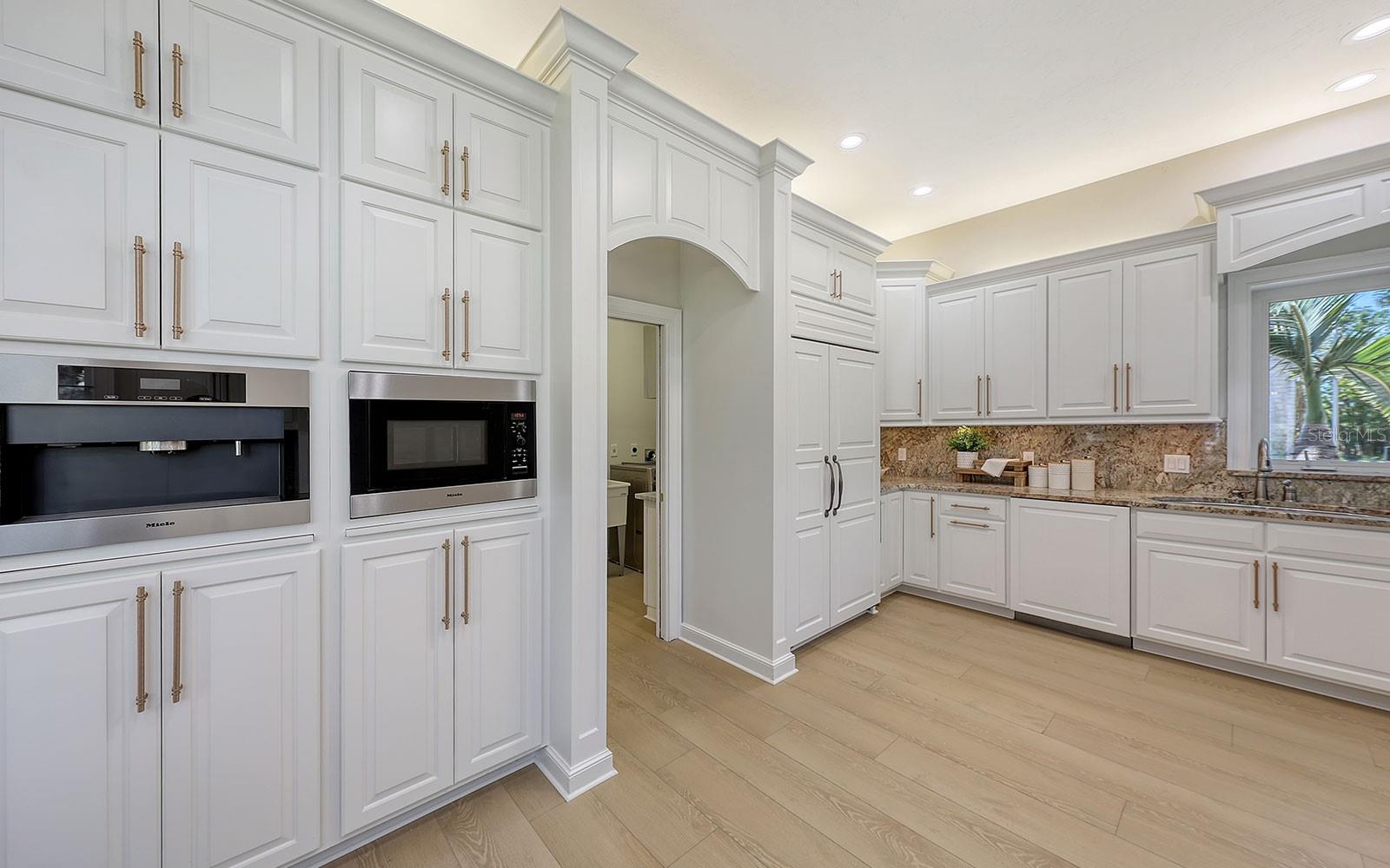 7800 18TH AVE W, BRADENTON, FL, 34209