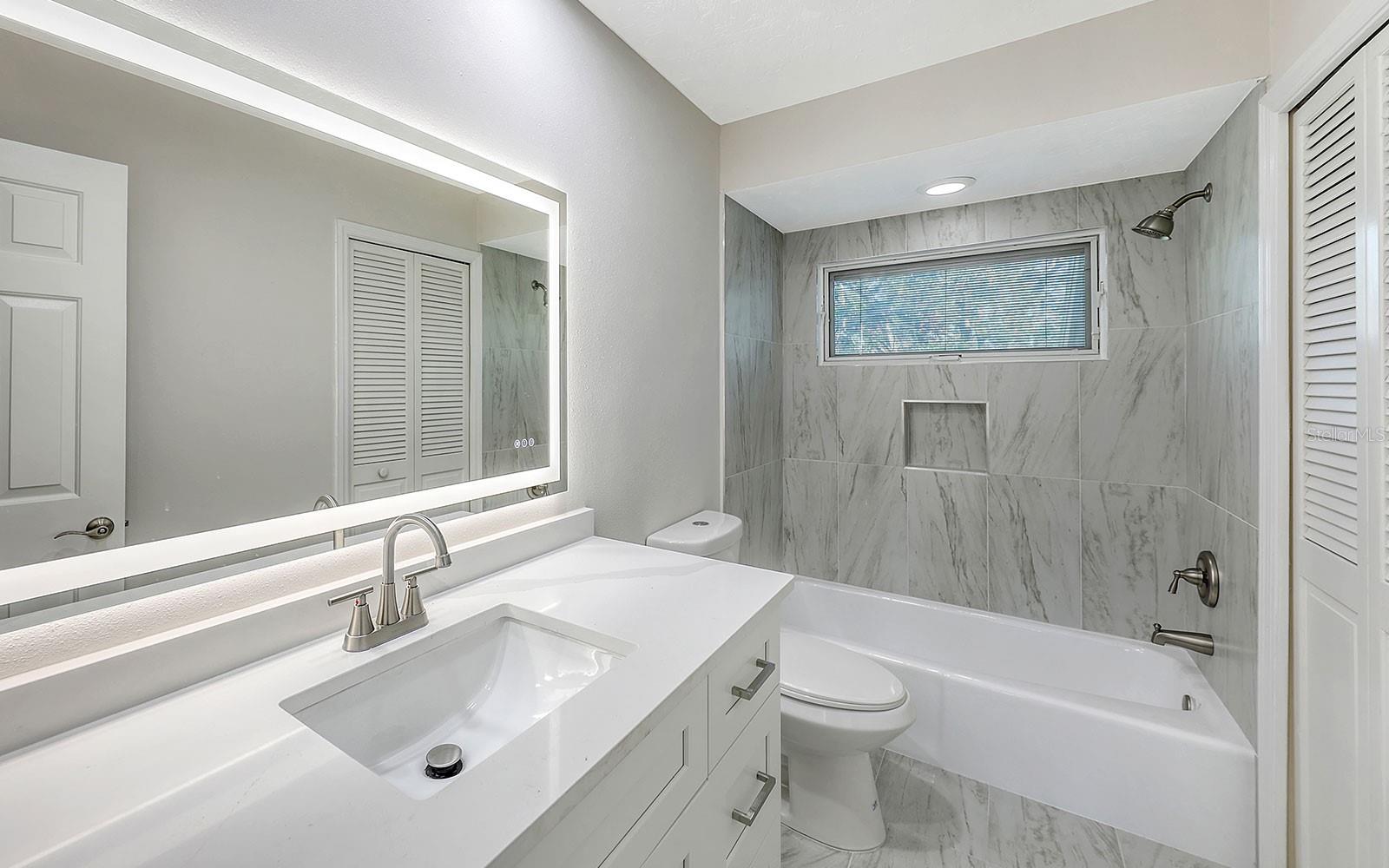 7800 18TH AVE W, BRADENTON, FL, 34209