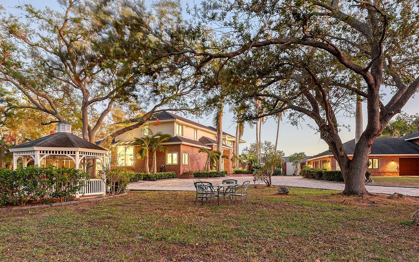 7800 18TH AVE W, BRADENTON, FL, 34209